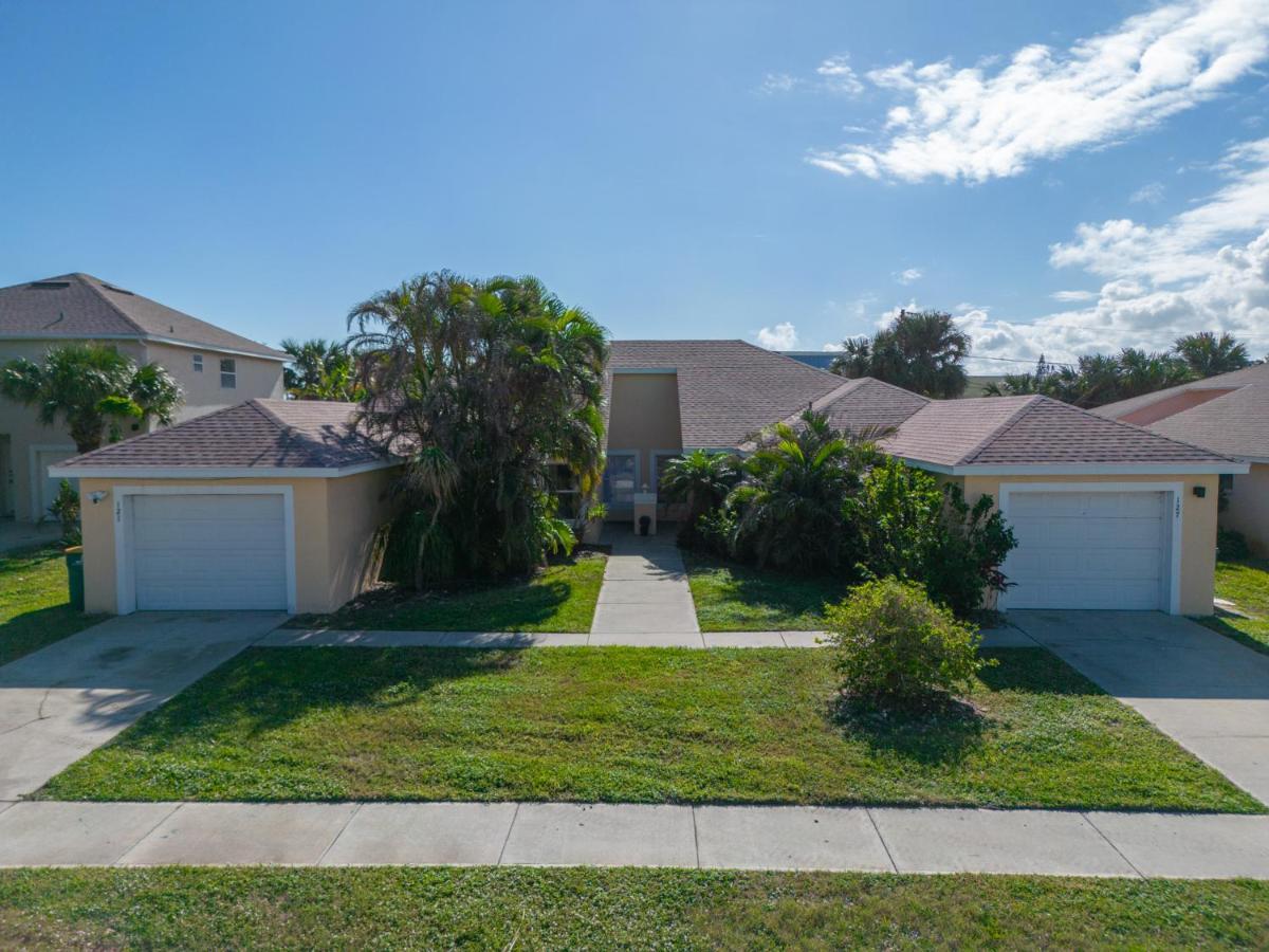 Sunset Serenity - 3Br Beach Townhome With Outdoor Patio - New Hot Tub, Steps To Ocean Fun! Melbourne Exterior photo